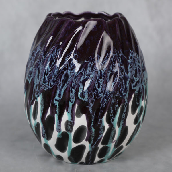 Bisque Ripple Vase Measures 7" H x 6 ⅛" Dia.