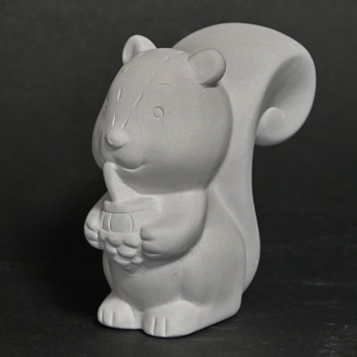 Bisque Squirrel 9.5 x 4 x 9cm