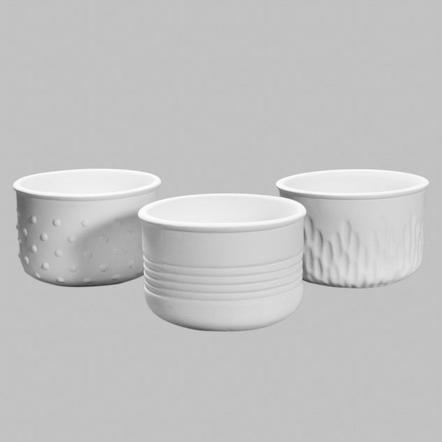 Bisque Textured Planter 13cm wide by 9cm tall