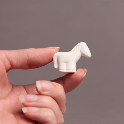 Hobby Ceramics Horse Tot 3cm Tall, 3.5cm Long And 1.5cm Wide